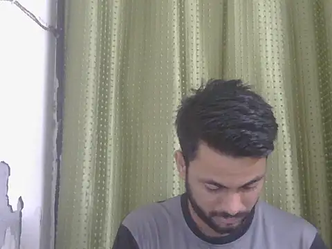Czat XXX na żywo – Stubborndesiboy