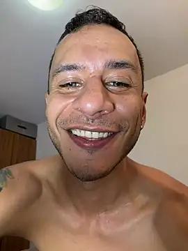 Chatroom XXX en direct de Jehan_Soto