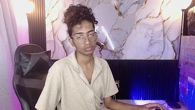 triiangel_latinboy 웹캠 쇼