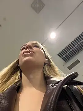 Show de SashaCatt na webcam