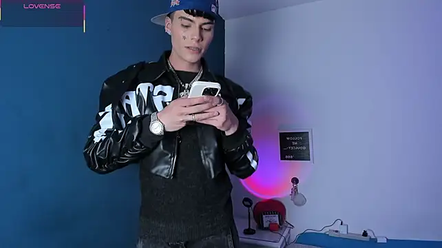 Dulcey- Live XXX Chat