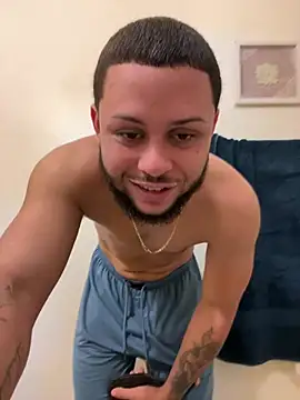 Tu_PaPi_Favorito ওয়েবক্যাম শো