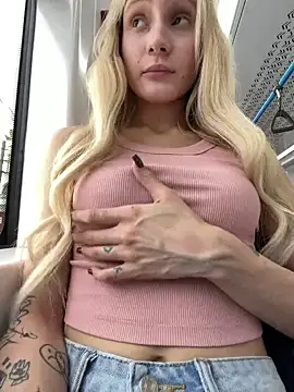Chat +18 de Pink_Kiss ao vivo