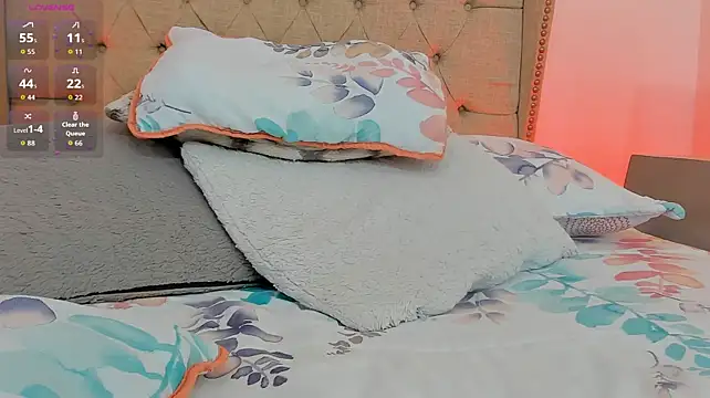 Chat XXX en directo de Beautyari_