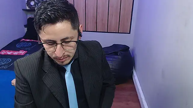Chat +18 de kevin_23_ ao vivo