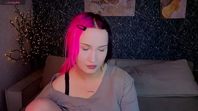 Chat XXX en directo de Ekimmj_age