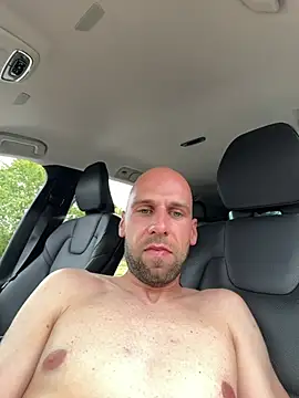 Chatroom XXX en direct de Oliver_outside
