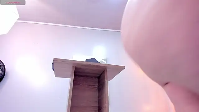 Chat +18 de AlishaPalmer ao vivo