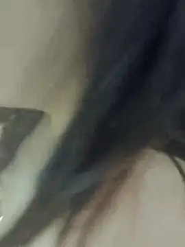 Esme-ai 网络视讯表演