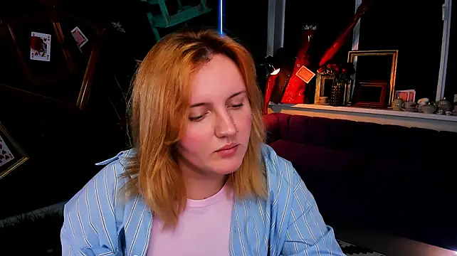 XXX chat uživo modela KathyBriggs