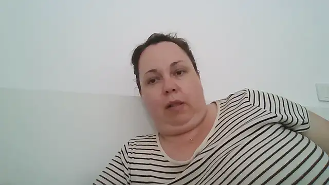 Chat +18 de WendyRhoades ao vivo