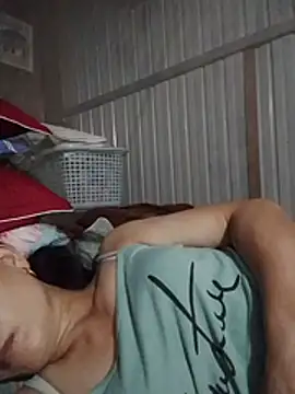 Kiss_love2 élő XXX-chatje