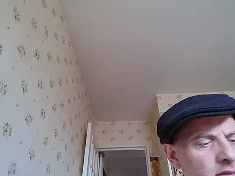 Czat XXX na żywo – Perv10