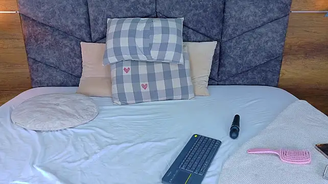 Czat XXX na żywo – AnnieRouse__