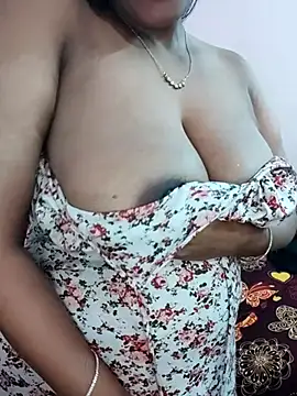 Mayuri-hot Show in webcam