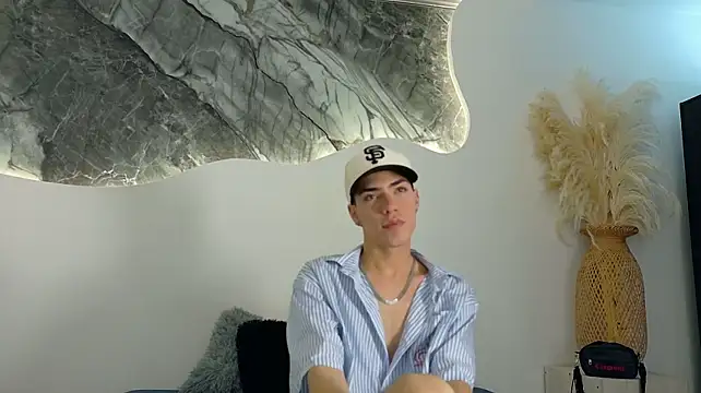 Monyel_Blake Adlı Modelin Web Kamerası Şovu