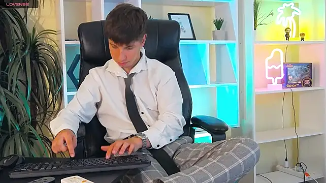 ThomasEdisonn Live XXX Chat