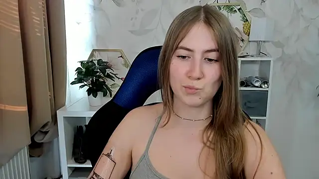 Chat +18 de candy_Megan ao vivo