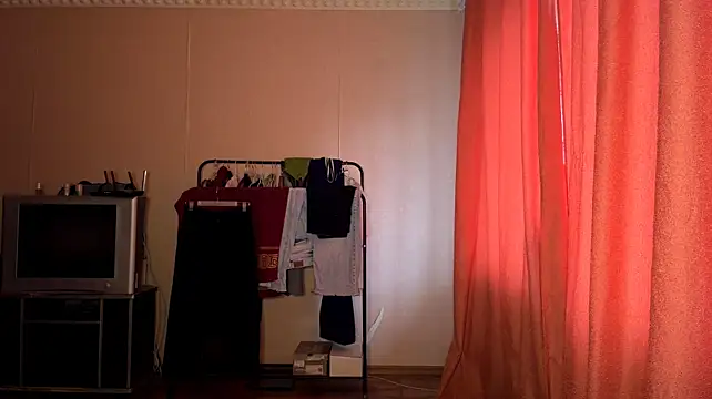 MadisonBuckaloo élő XXX-chatje