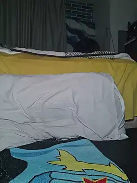 Živý XXX chat mimiya24