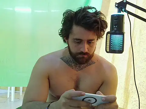 aronmiller404 Webcam-Show