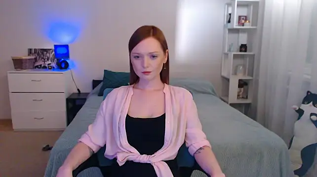 UnicornEsc's Live XXX Chat