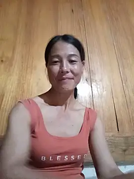 Chat +18 de Lily-ly ao vivo