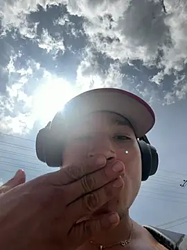 Horny_nick19 在線直播表演