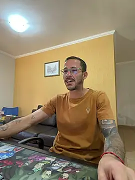 Chat +18 de MeladoDiMel ao vivo