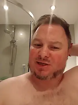 Show modela JayGirthy36 na web-kameri