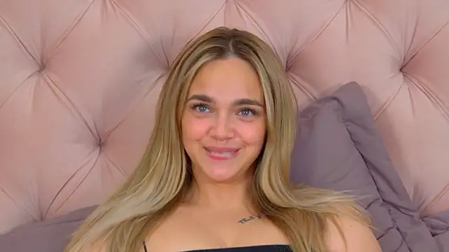 AnitaVenture's Live XXX Chat