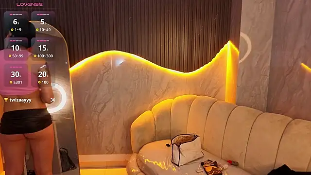 دردشة Cherry_Bloom_Tx الجنسية المباشرة