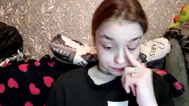 CaraDelevingneen Live XXX chat