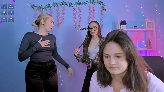 nila_eclipsen Webbikameraesitys