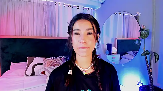 Nanami_ 라이브 XXX 채팅