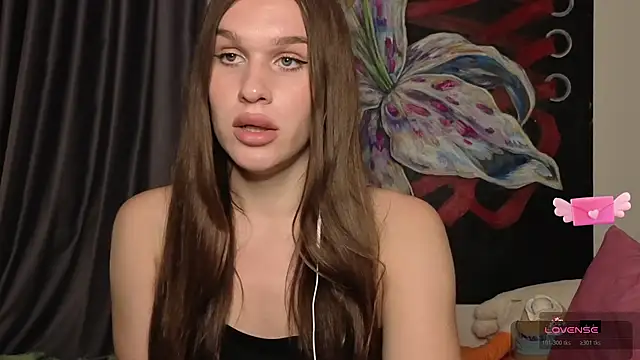 SophieTrner live XXX chat