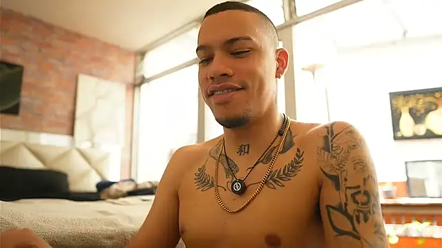 AlphaMasterXxx Chat XXX in diretta