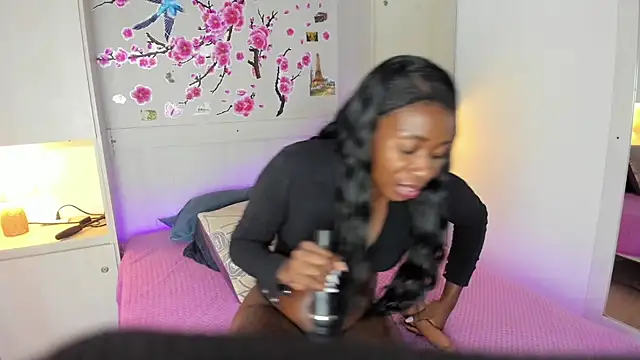TaylorBloom Chat XXX live