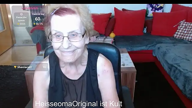 Chat XXX en directo de HeisseomaOriginal