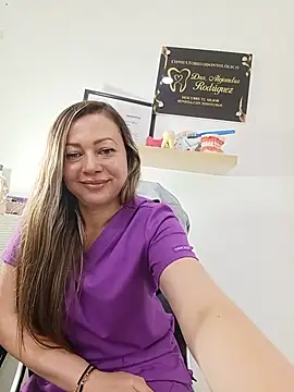 _Dentist-Madisson_04 网络视讯表演