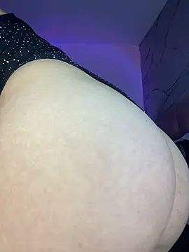 lia_ec's Live XXX Chat