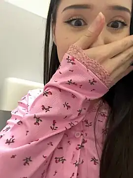 عرض كام kitty_sixseven