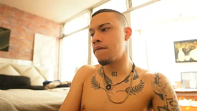 AlphaMasterXxx Chat XXX in diretta