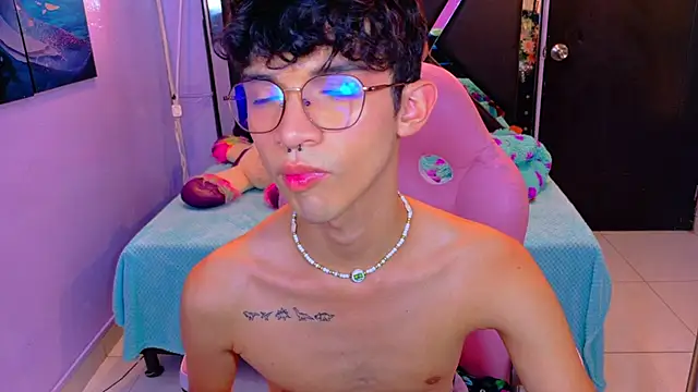 LiamHeatx Webcam-Show