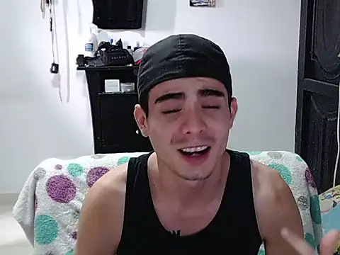 Zac_Efront's Webcam Show