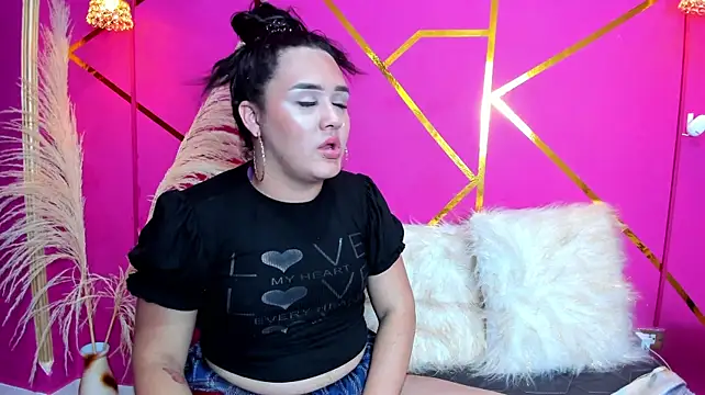 luna-bella183's Live XXX Chat