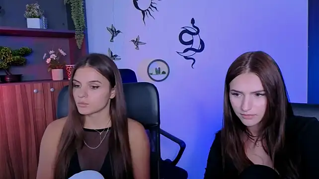lisa_dark_ – Kamerová šou