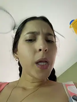 LittleDoll___: απευθείας συνομιλία ΧΧΧ