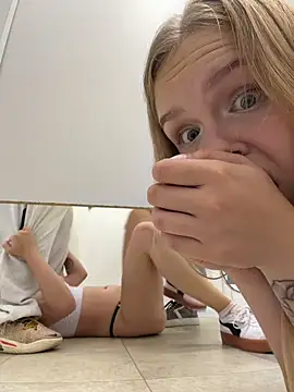 Chat XXX Live FlashTitsRoyal