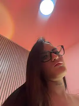 SOPHICOLLINS Live XXX Chat
